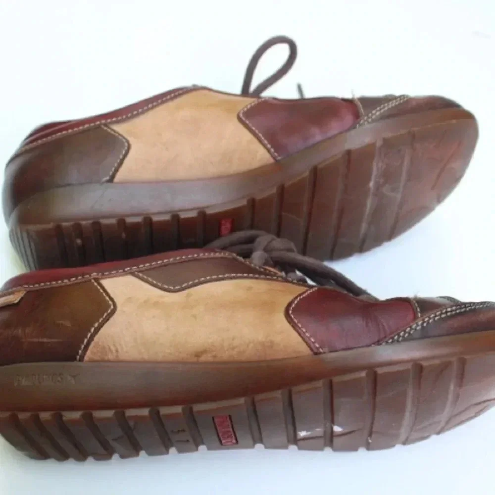 Pikolinos leather sneakers